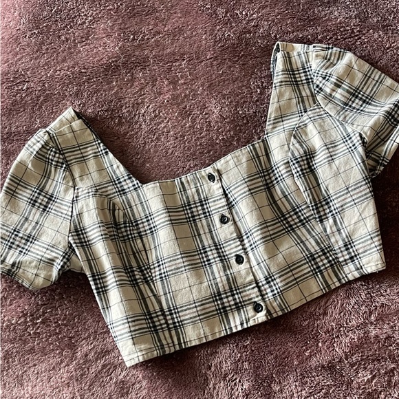Urban renewal remnants femme plaid crop top - Picture 2 of 6